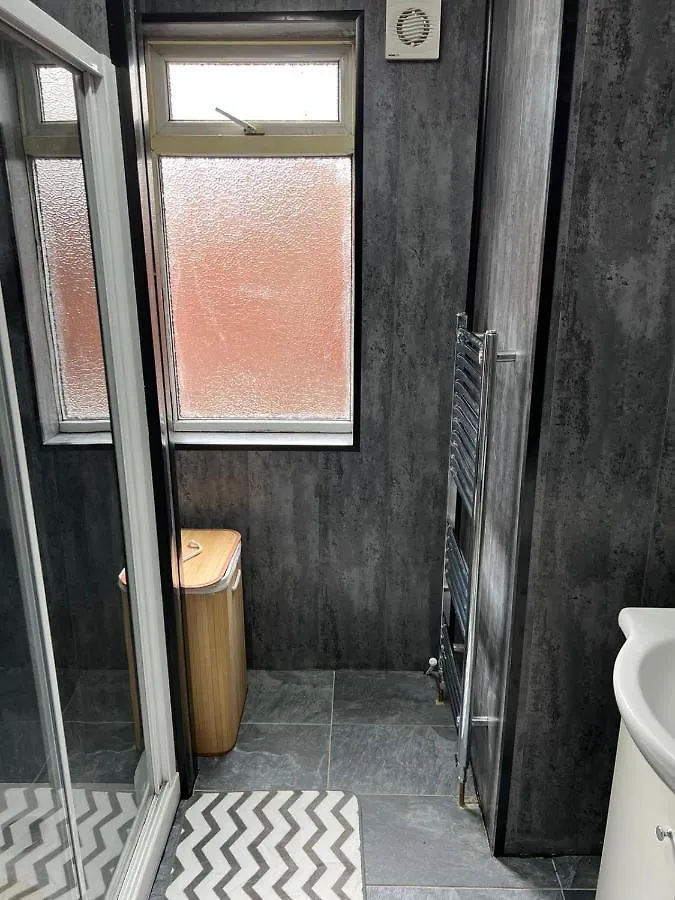 Nuns Moor Fully Equipped Kitchen Free Parking Netflix Apartment Newcastle upon Tyne